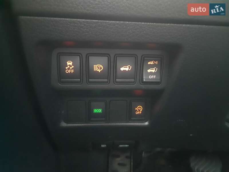 Внедорожник / Кроссовер Nissan X-Trail 2016 в Виннице