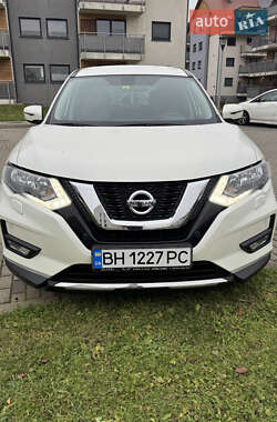 Внедорожник / Кроссовер Nissan X-Trail 2021 в Львове