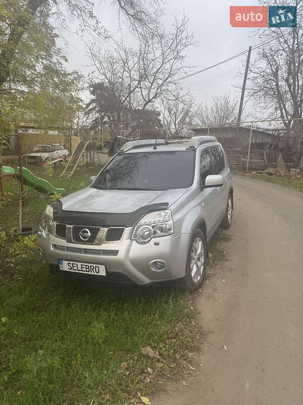 Позашляховик / Кросовер Nissan X-Trail 2010 в Одесі