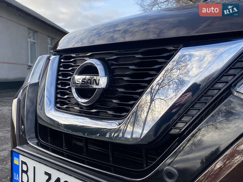 Внедорожник / Кроссовер Nissan X-Trail 2021 в Ромнах