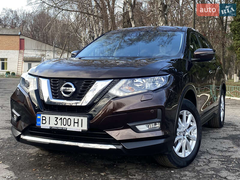 Внедорожник / Кроссовер Nissan X-Trail 2021 в Ромнах