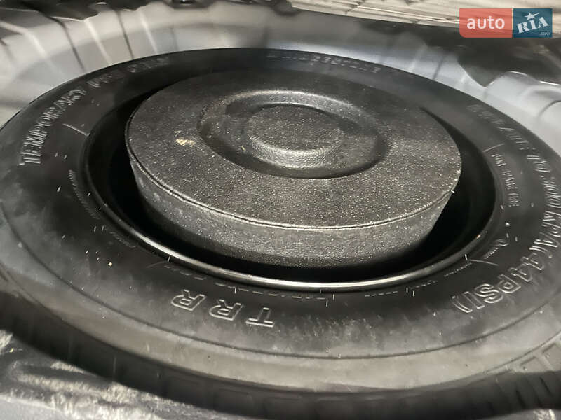 Внедорожник / Кроссовер Nissan X-Trail 2012 в Стрые