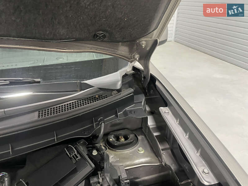 Внедорожник / Кроссовер Nissan X-Trail 2012 в Стрые