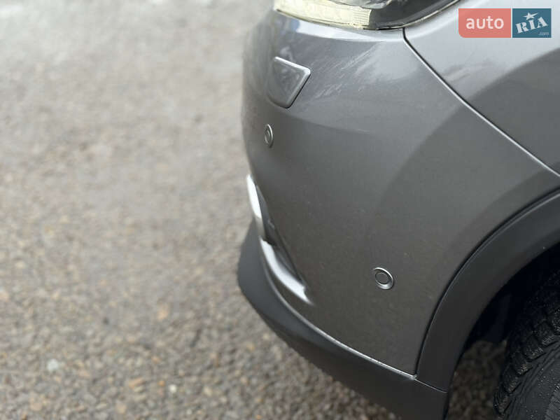 Внедорожник / Кроссовер Nissan X-Trail 2014 в Калуше