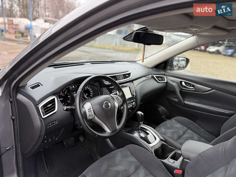 Внедорожник / Кроссовер Nissan X-Trail 2014 в Калуше