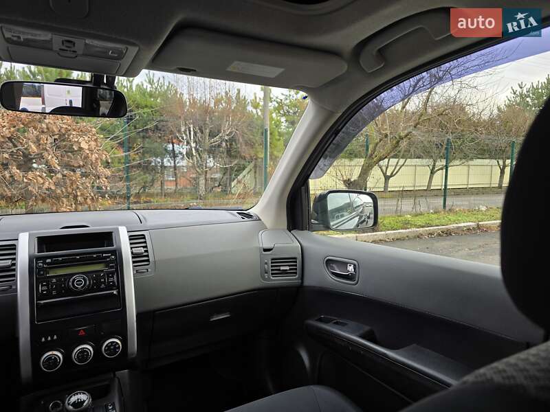 Внедорожник / Кроссовер Nissan X-Trail 2008 в Хмельницком