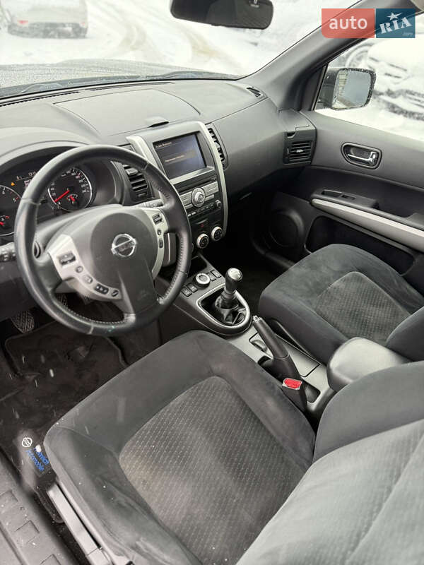 Внедорожник / Кроссовер Nissan X-Trail 2012 в Ровно