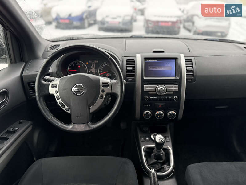 Внедорожник / Кроссовер Nissan X-Trail 2012 в Ровно