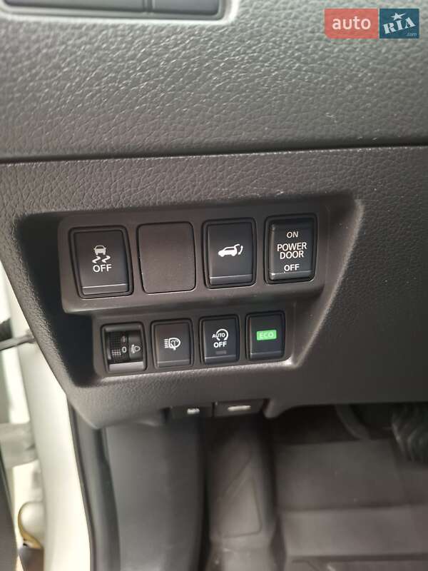 Позашляховик / Кросовер Nissan X-Trail 2019 в Краснограді фото 12 Позашляховик / Кросовер Nissan X-Trail 2019 в Краснограді