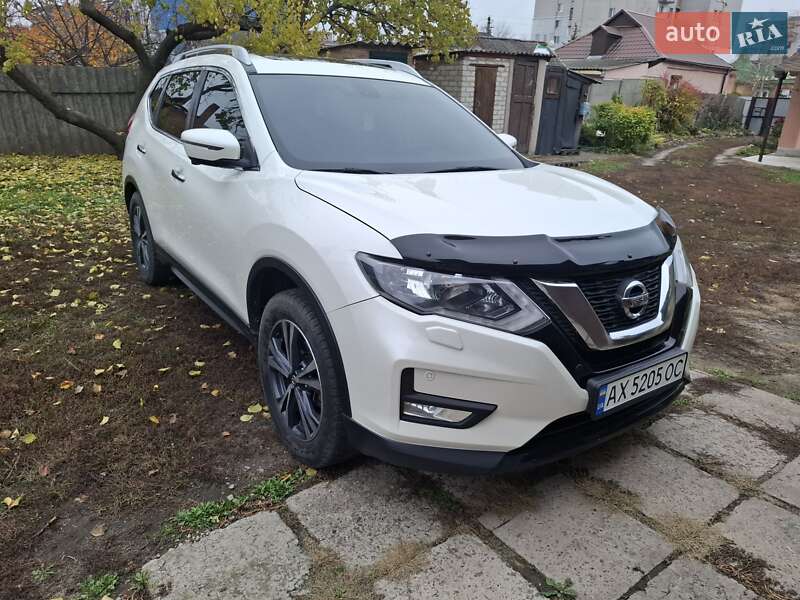 Позашляховик / Кросовер Nissan X-Trail 2019 в Краснограді фото Позашляховик / Кросовер Nissan X-Trail 2019 в Краснограді
