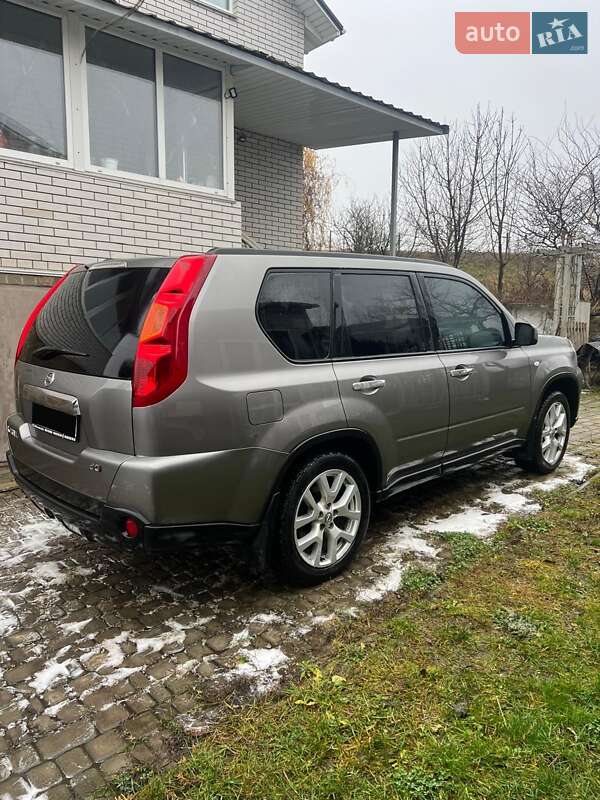 Внедорожник / Кроссовер Nissan X-Trail 2009 в Харькове