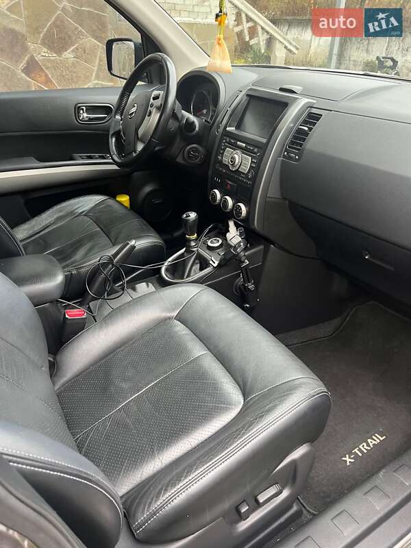 Внедорожник / Кроссовер Nissan X-Trail 2009 в Харькове