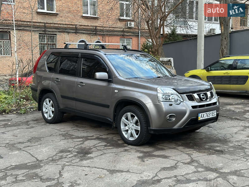 Внедорожник / Кроссовер Nissan X-Trail 2012 в Харькове