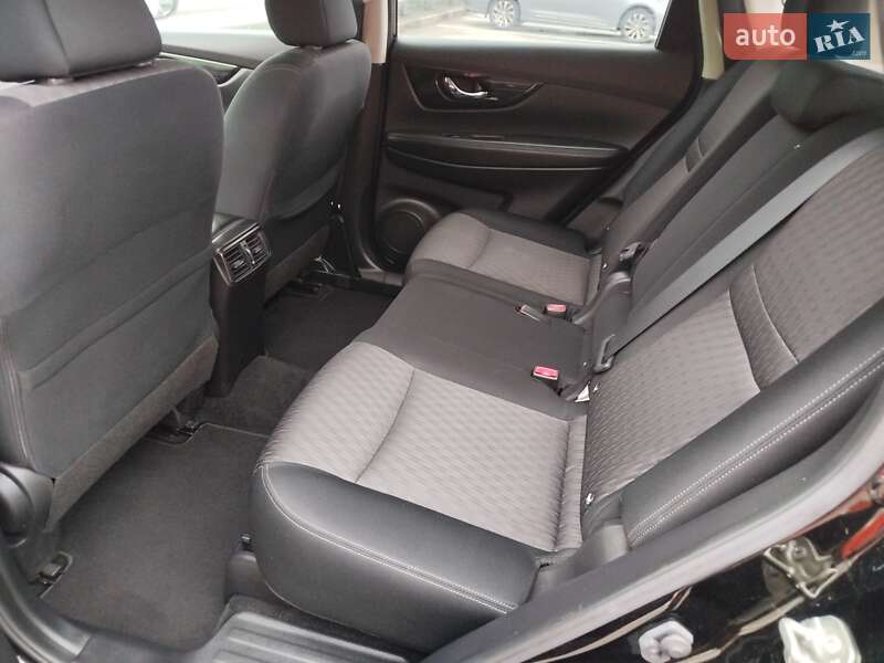 Внедорожник / Кроссовер Nissan X-Trail 2021 в Киеве