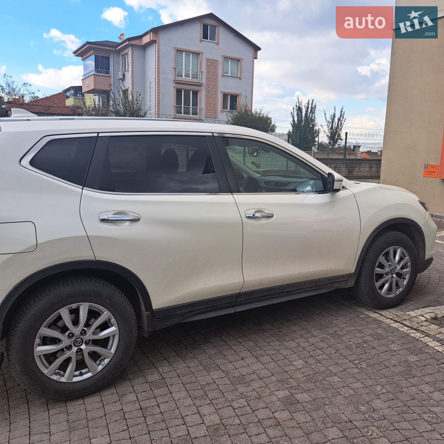 2021 Nissan X-Trail - мініатюра 4