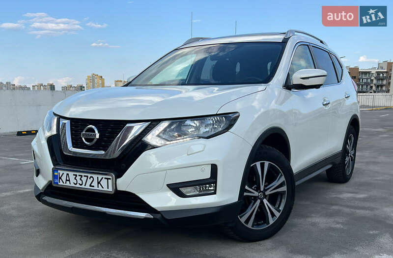 Внедорожник / Кроссовер Nissan X-Trail 2018 в Киеве