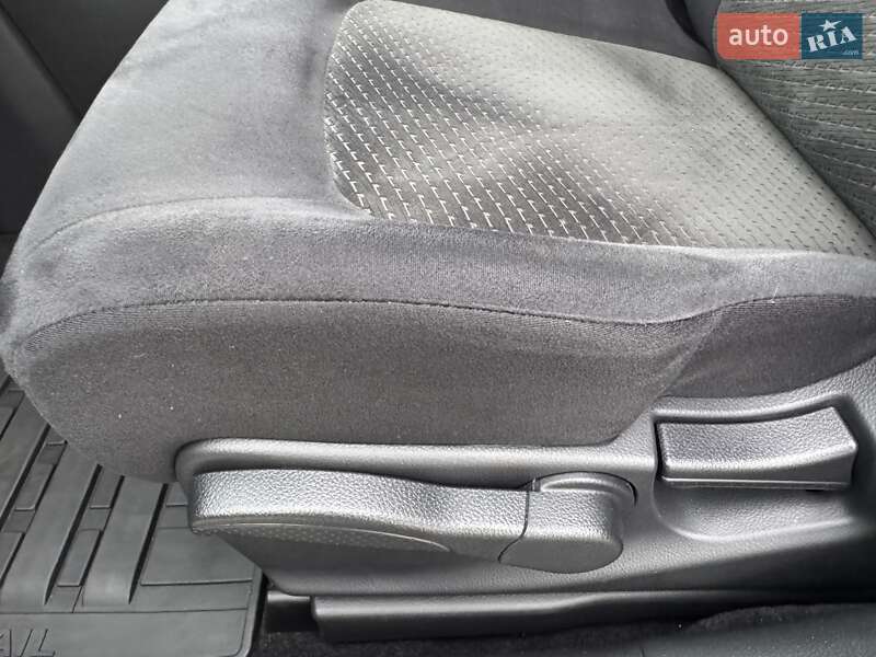 Внедорожник / Кроссовер Nissan X-Trail 2012 в Днепре фото 44 Внедорожник / Кроссовер Nissan X-Trail 2012 в Днепре