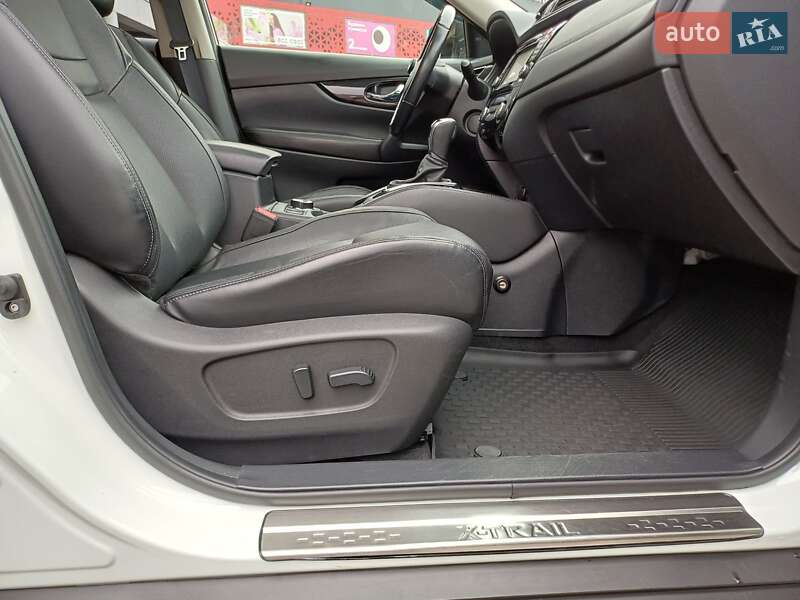 Позашляховик / Кросовер Nissan X-Trail 2021 в Києві