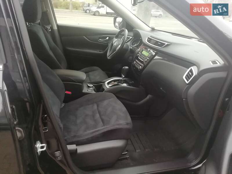 Внедорожник / Кроссовер Nissan X-Trail 2016 в Киеве