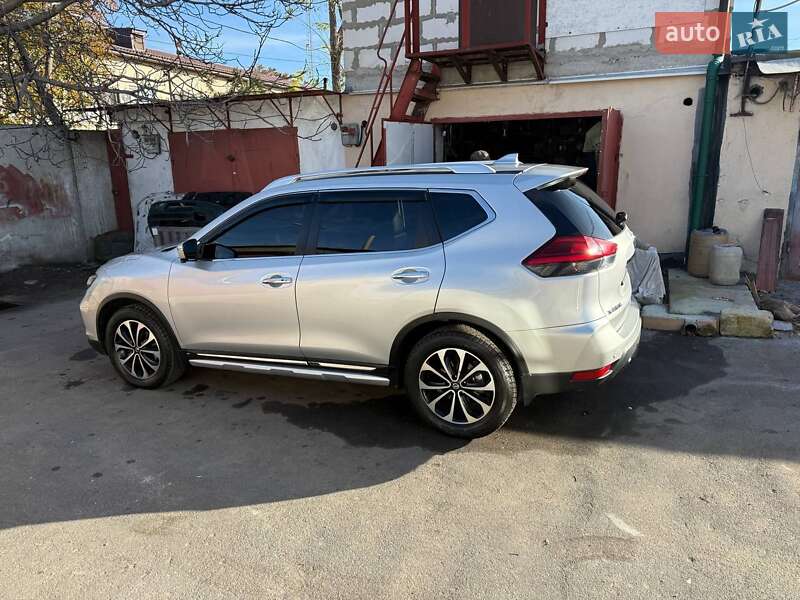 Внедорожник / Кроссовер Nissan X-Trail 2019 в Одессе