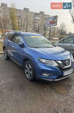 Позашляховик / Кросовер Nissan X-Trail 2017 в Харкові