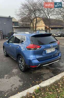 Позашляховик / Кросовер Nissan X-Trail 2017 в Харкові