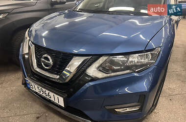 Внедорожник / Кроссовер Nissan X-Trail 2017 в Киеве