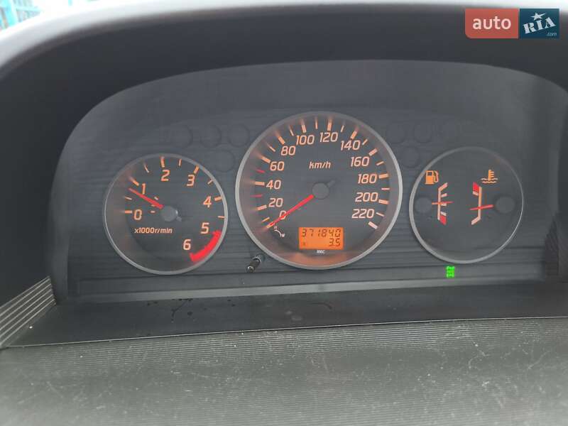 Внедорожник / Кроссовер Nissan X-Trail 2002 в Черкассах фото 11 Внедорожник / Кроссовер Nissan X-Trail 2002 в Черкассах