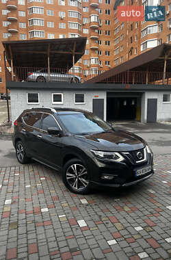 Позашляховик / Кросовер Nissan X-Trail 2017 в Білій Церкві