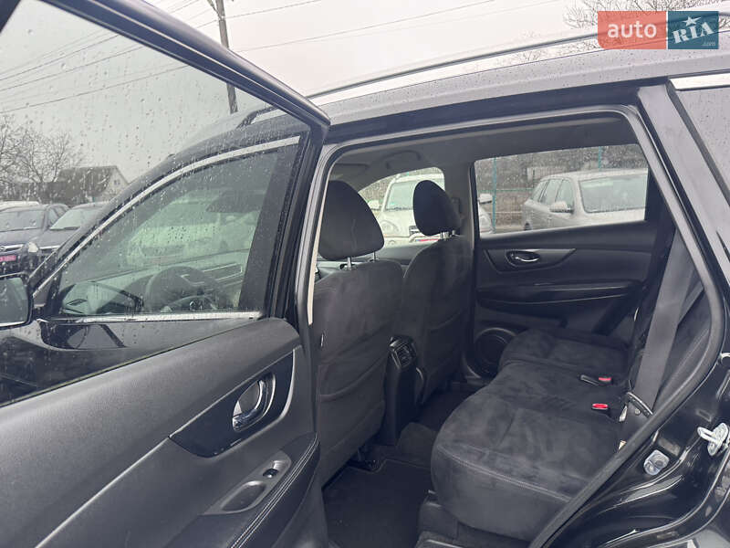 Внедорожник / Кроссовер Nissan X-Trail 2015 в Звенигородке