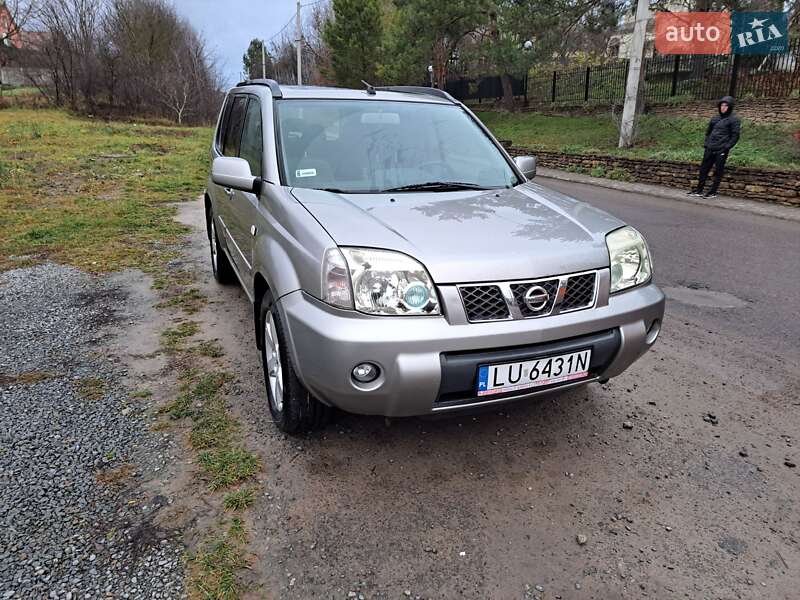 Внедорожник / Кроссовер Nissan X-Trail 2006 в Ровно