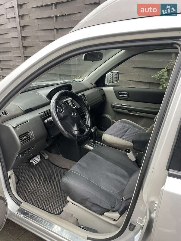 Позашляховик / Кросовер Nissan X-Trail 2006 в Южноукраїнську фото 9 Позашляховик / Кросовер Nissan X-Trail 2006 в Южноукраїнську