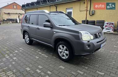 Внедорожник / Кроссовер Nissan X-Trail 2008 в Черновцах