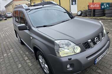 Позашляховик / Кросовер Nissan X-Trail 2008 в Чернівцях
