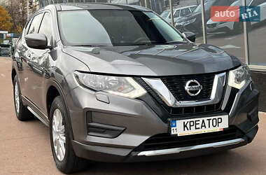Внедорожник / Кроссовер Nissan X-Trail 2021 в Киеве