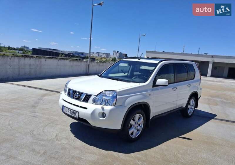 Внедорожник / Кроссовер Nissan X-Trail 2001 в Днепре