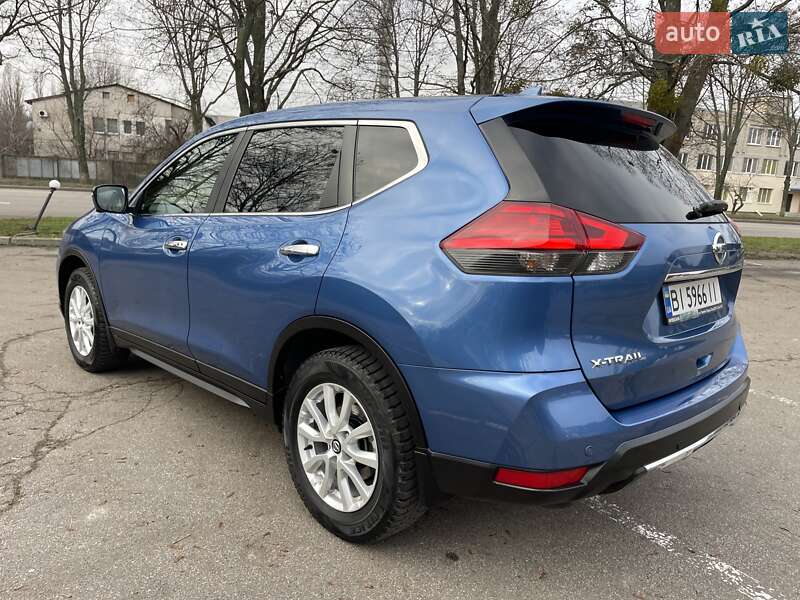 Позашляховик / Кросовер Nissan X-Trail 2017 в Києві