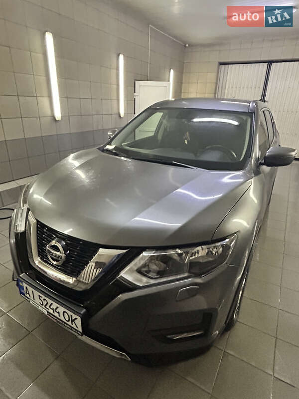 Внедорожник / Кроссовер Nissan X-Trail 2020 в Умани