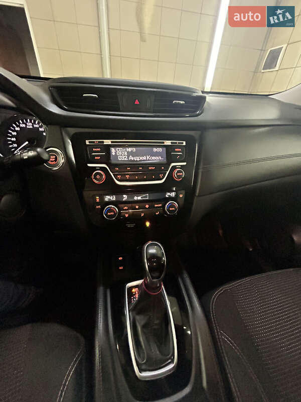 Внедорожник / Кроссовер Nissan X-Trail 2020 в Умани