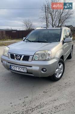 Позашляховик / Кросовер Nissan X-Trail 2005 в Житомирі