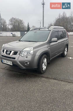 Позашляховик / Кросовер Nissan X-Trail 2013 в Києві