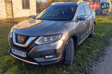 Внедорожник / Кроссовер Nissan X-Trail 2017 в Виннице
