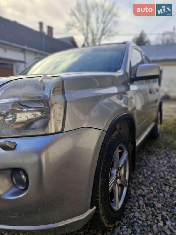 Позашляховик / Кросовер Nissan X-Trail 2008 в Івано-Франківську