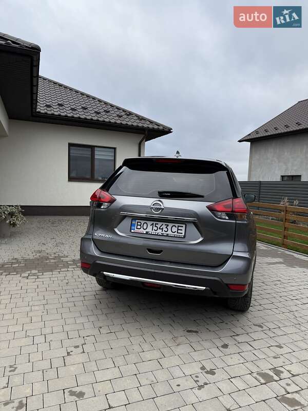 Внедорожник / Кроссовер Nissan X-Trail 2019 в Каменец-Подольском