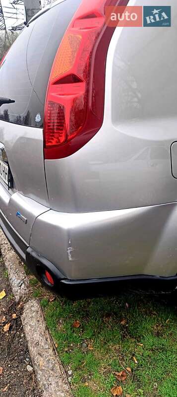 Внедорожник / Кроссовер Nissan X-Trail 2010 в Павлограде