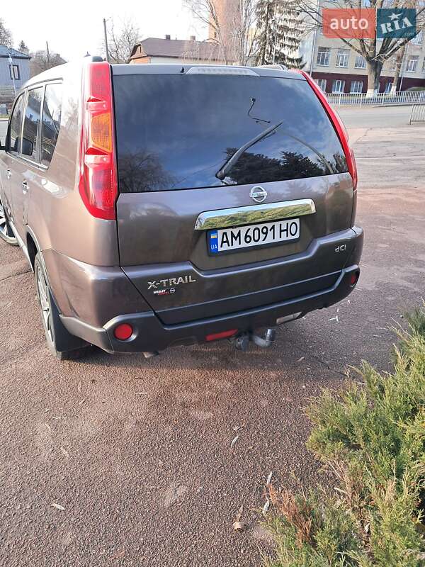 Внедорожник / Кроссовер Nissan X-Trail 2008 в Овруче