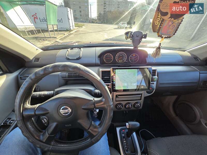 Внедорожник / Кроссовер Nissan X-Trail 2006 в Сумах