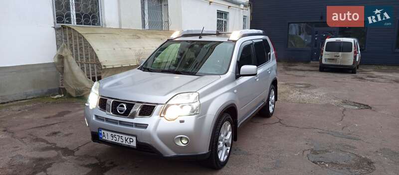 Позашляховик / Кросовер Nissan X-Trail 2011 в Житомирі