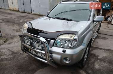 Внедорожник / Кроссовер Nissan X-Trail 2003 в Киеве