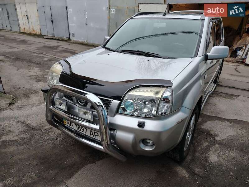 Nissan X-Trail 2003